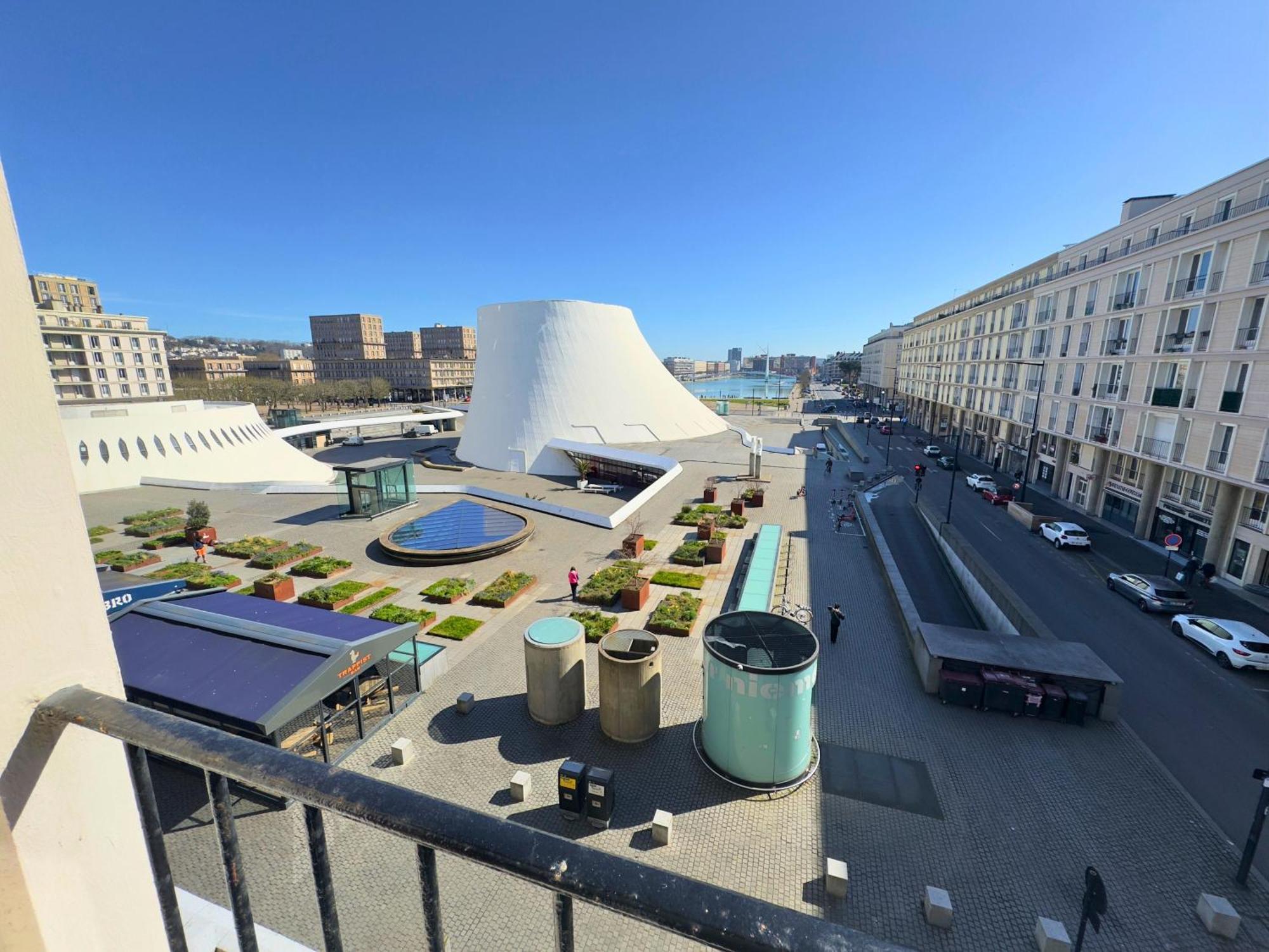 L'Escale Appartements Et Suites En Bord De Mer เลออาฟร์ ภายนอก รูปภาพ