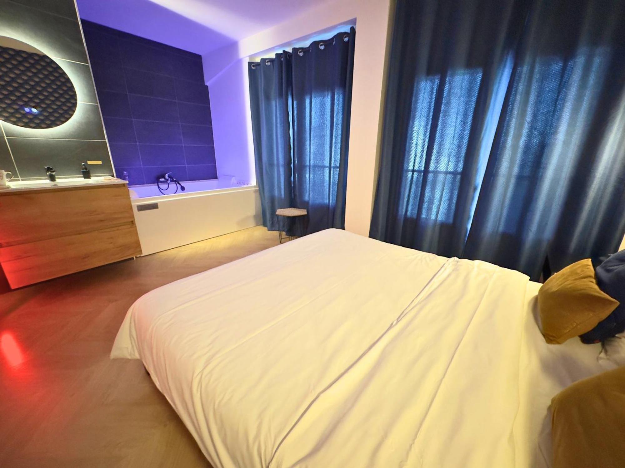 L'Escale Appartements Et Suites En Bord De Mer เลออาฟร์ ภายนอก รูปภาพ
